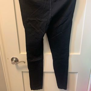 Snugz Black Out Preggo Moto Leggings